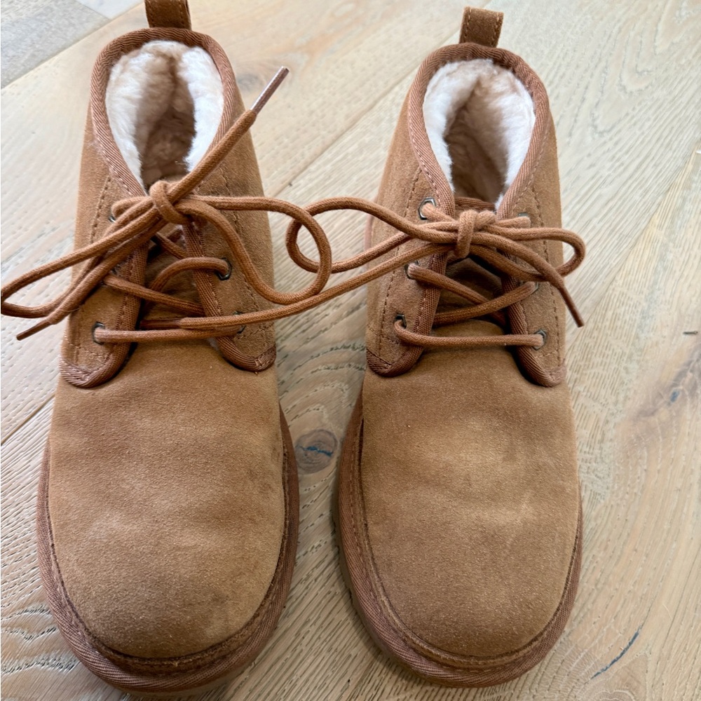 Women’s Ugg Neumel Boots